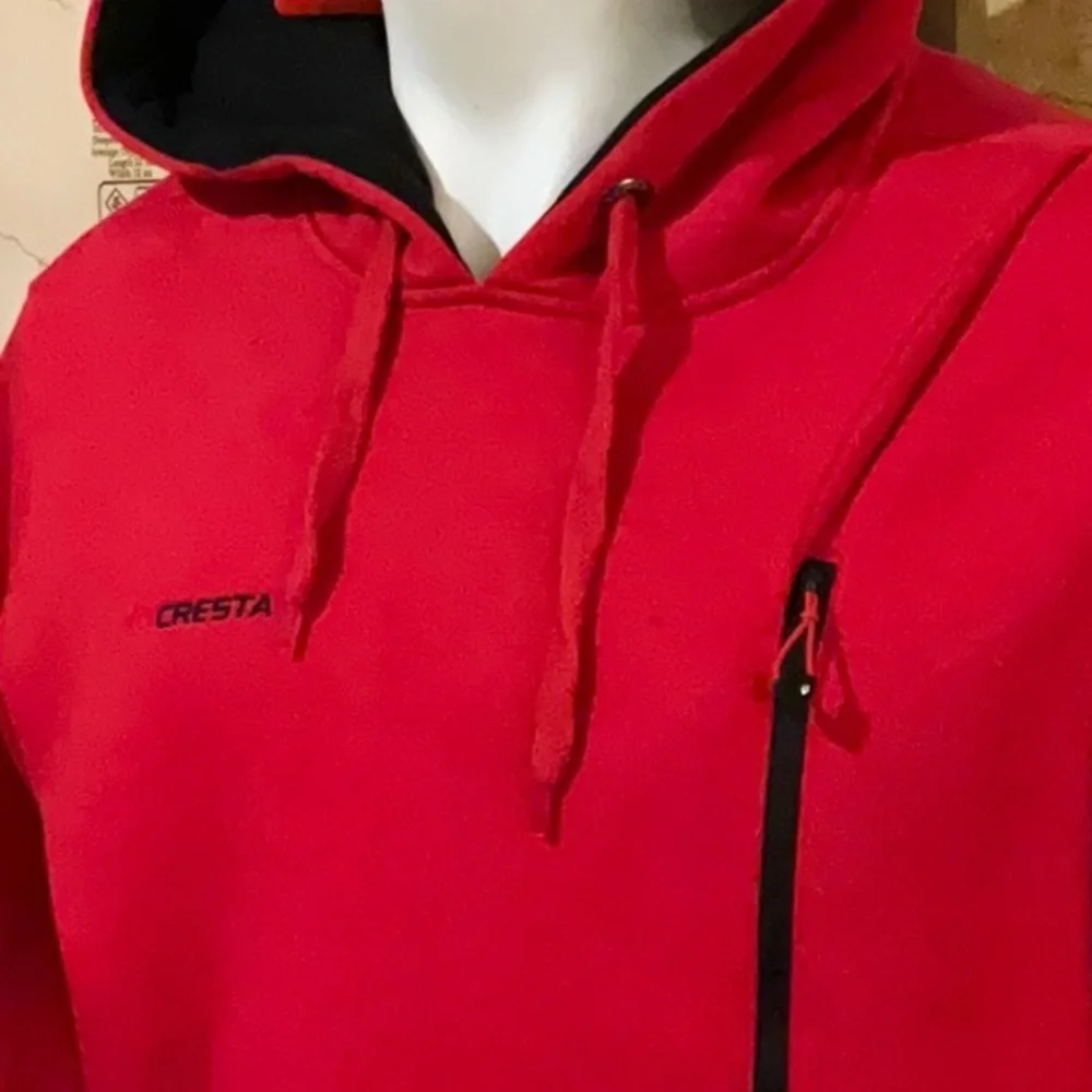 Cresta Bold Red and Black Men's Hoodie. NWT. Size XXL. MSRP $130